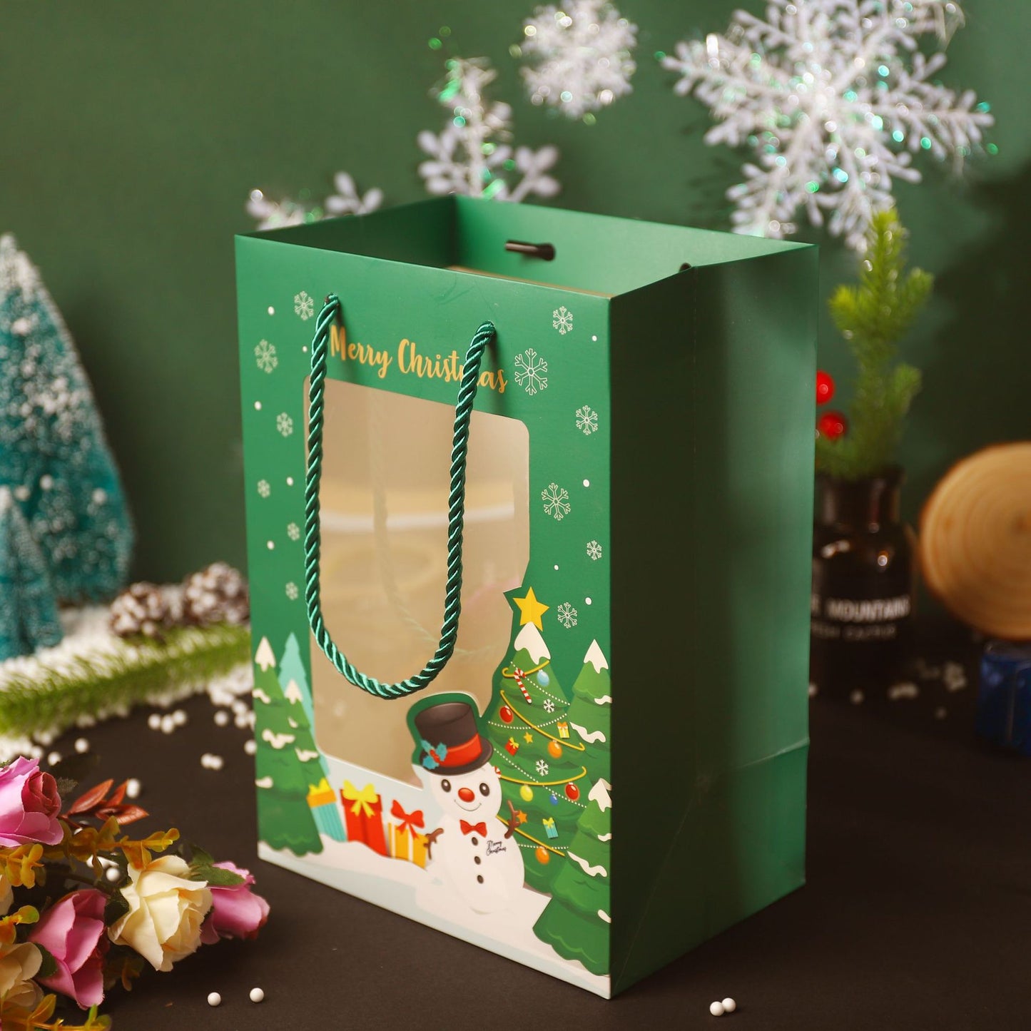 Christmas Transparent Window Handbag Paper Bag Cartoon Christmas Packaging Gift Bag Christmas Gift Bag