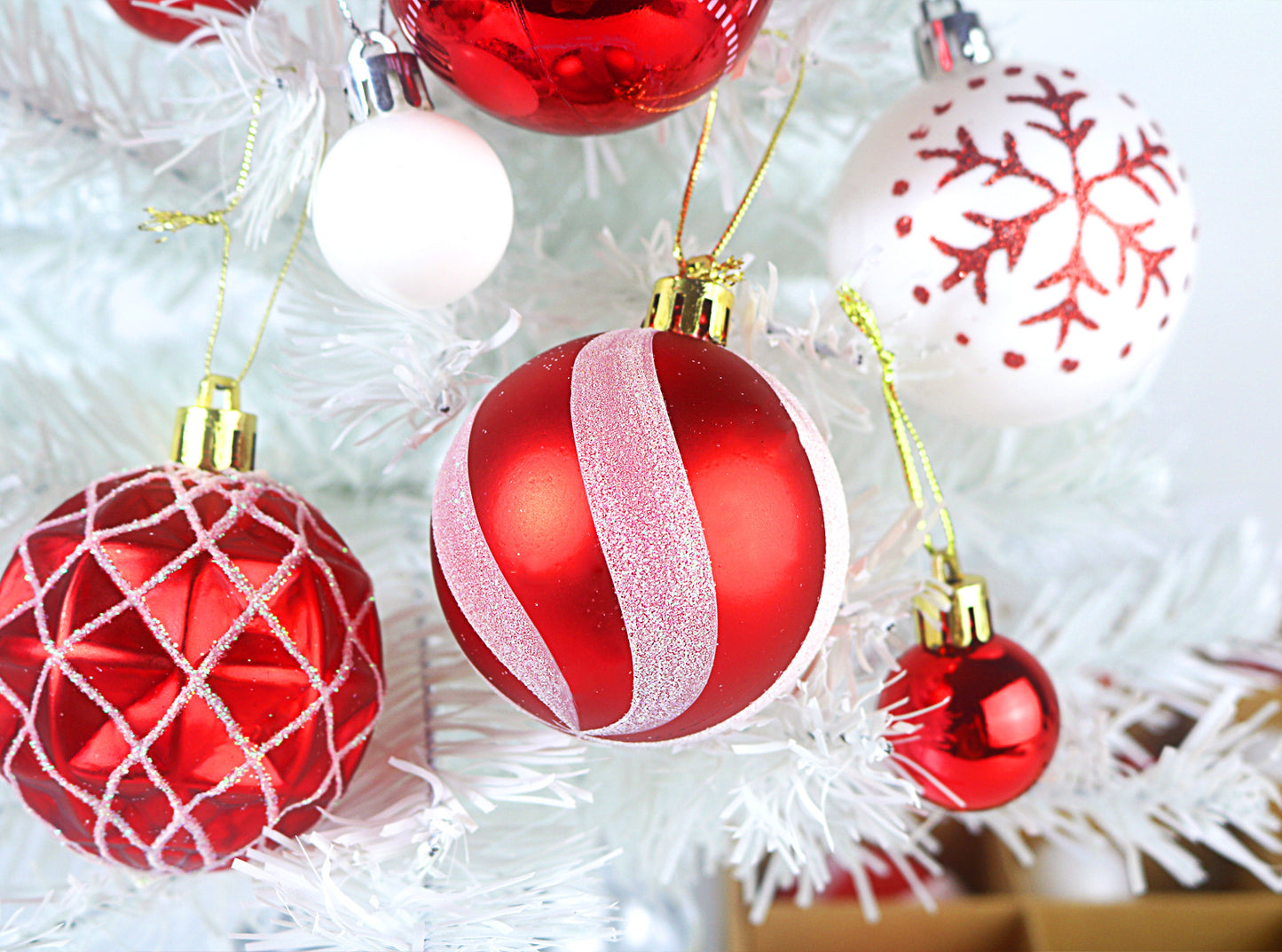 Christmas Decoration 6cm Electroplating Ball Plastic Ball Shaped Painted Christmas Ball Gift Christmas Tree Pendant