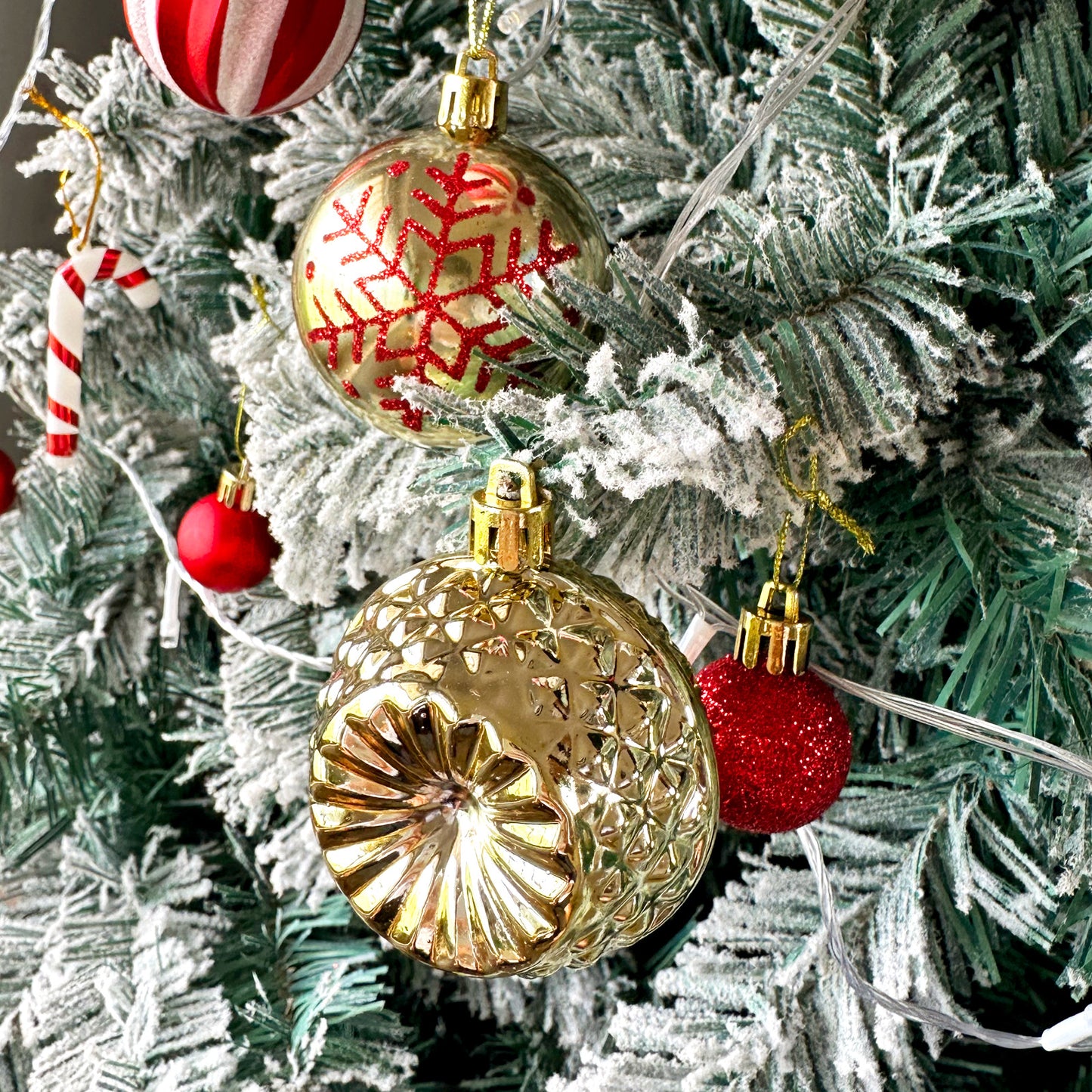 Christmas Decoration 6cm Electroplating Ball Plastic Ball Shaped Painted Christmas Ball Gift Christmas Tree Pendant